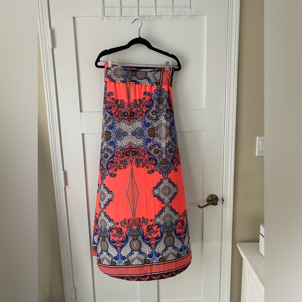 True Light skirt size large
